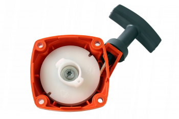 Startování OleoMac 725 S-T-D-B-BL